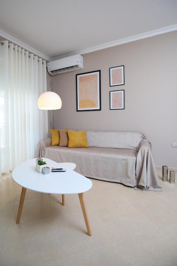 Tafa Deluxe Apartment Wlora Zewnętrze zdjęcie