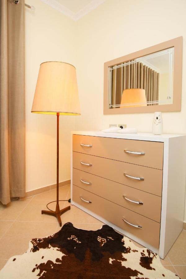 Tafa Deluxe Apartment Wlora Zewnętrze zdjęcie